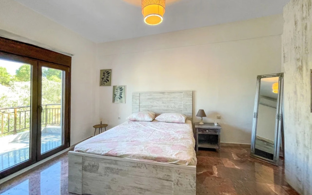 Luxury Apartment in Akti Elias Sithonia