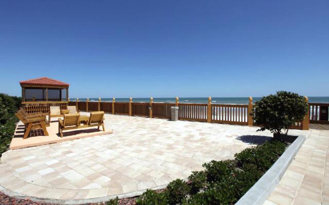 La Bella Oceanfront Inn