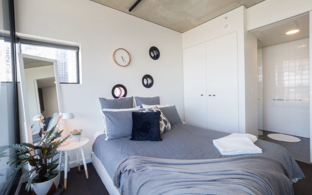 LittleStay Collection - Sturt