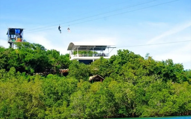 Papa Kit's Marina and Fishing Lagoon
