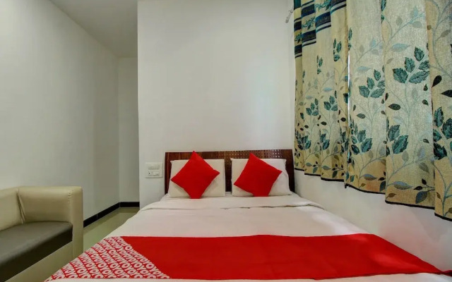 OYO 17421 Suvarna Suites