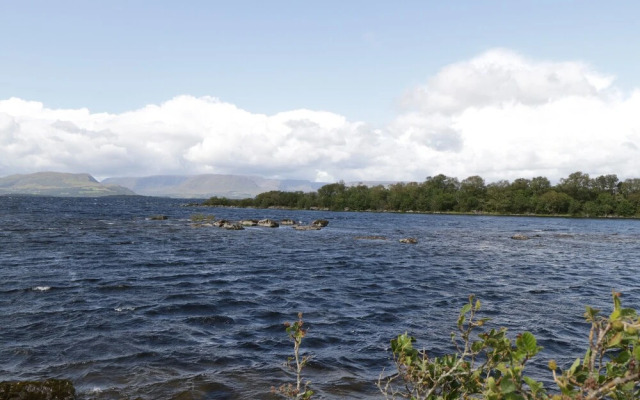 Lough Mask Road Fishing Lodge