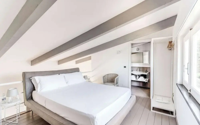 Giulia 1 Villa Apartment Shared Pool Sea Views