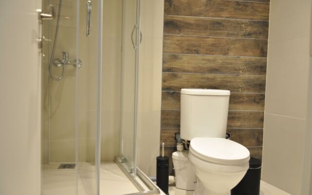 Penthouse Apartments, The Luxury Suites