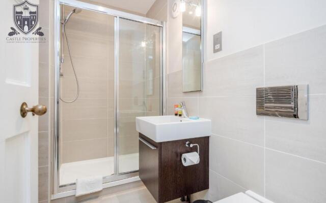 Castle Properties:Eton-The College