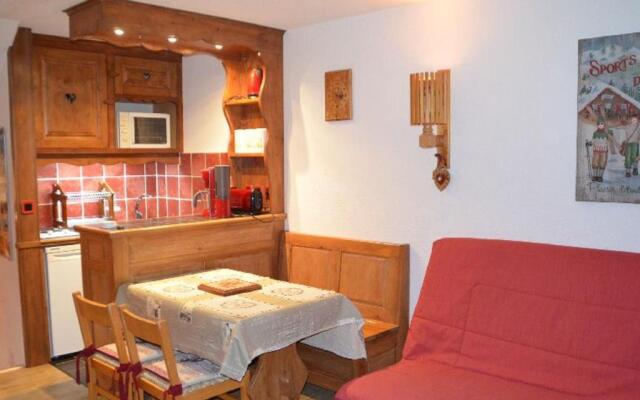 Appartement Les Menuires, 1 pièce, 4 personnes - FR-1-452-151