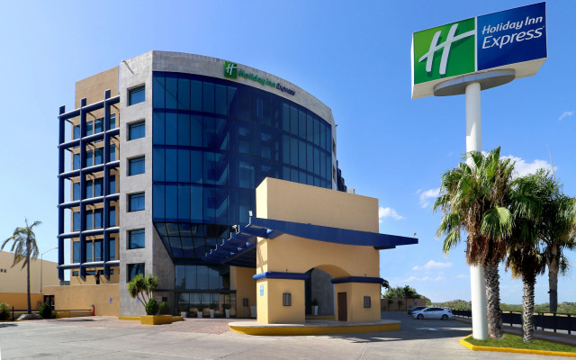 Holiday Inn Express Nuevo Laredo, an IHG Hotel