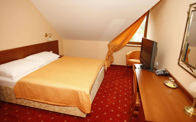 Hotel Majolika