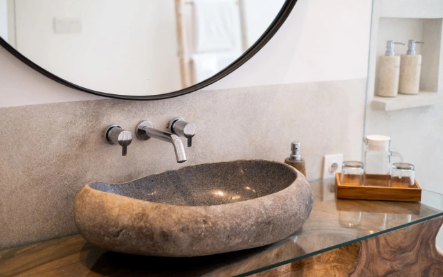 Amazing Jungle View Villa, 4 BR, Ubud With Staff