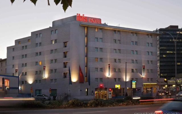 ibis Marseille Timone