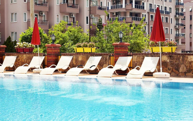 Smartline Sunpark Aramis Hotel