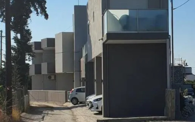 Savvas Apartment