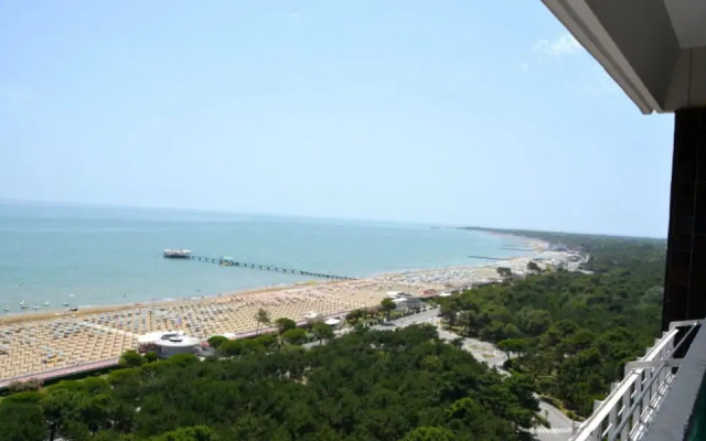 Seafront Flat With Amazing View in Lignano