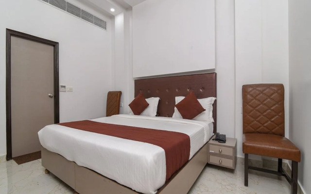 Hotel Red Inn by OYO Rooms