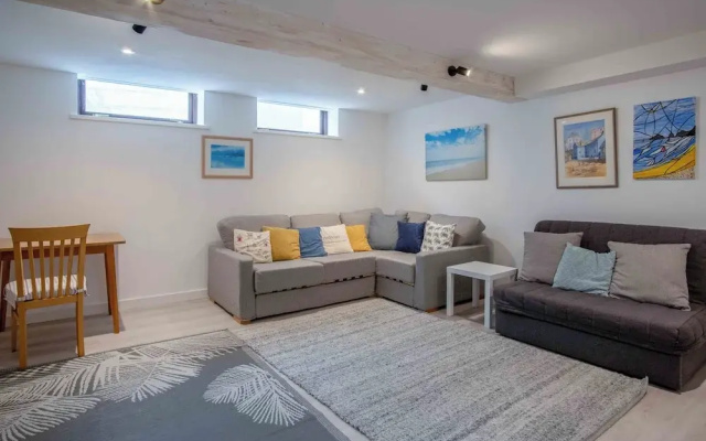 Beachways - 5 Bedroom Holiday Home - Saundersfoot