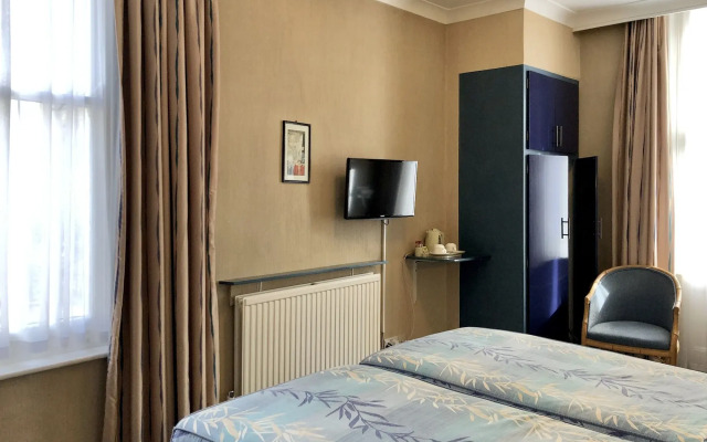 Mitre House Hotel