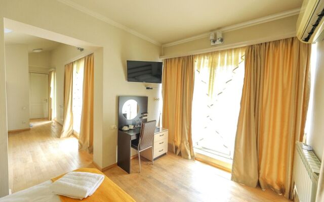 Eurasia Bridge Hotel