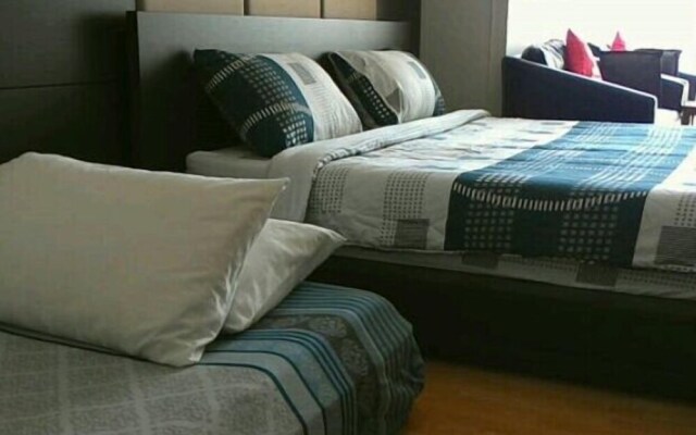 Baan Sathorn Riverfront