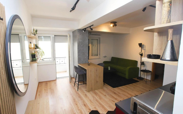 DLK Suite
