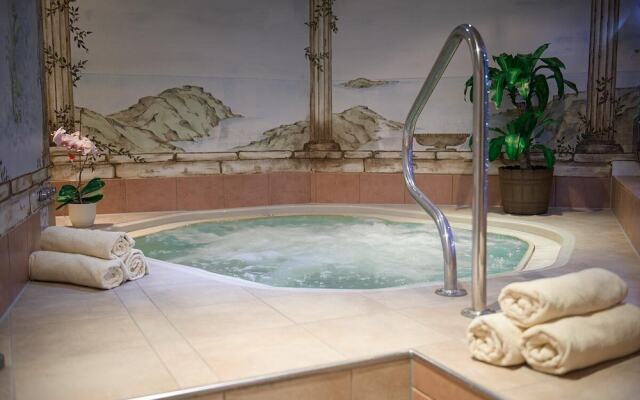 Flair Waldhotel Mellestollen
