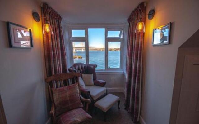 Forth Reflections Self Catering