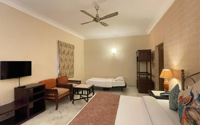 Suryaa Villa - A City Centre Hotel