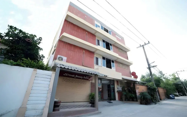 Sukhum Sukhumvit-Onnut Guest House