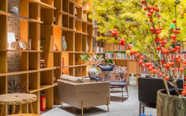 Yueci Hotel