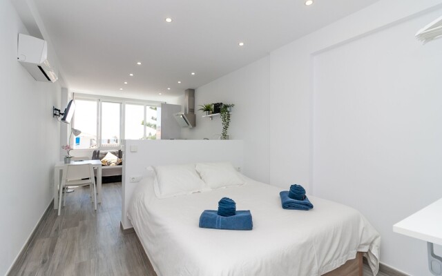 Cool and White Apartment Torrecilla Playa