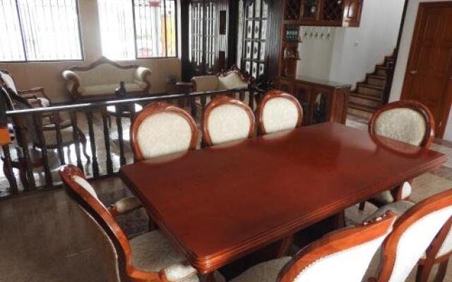 Quilago House