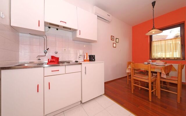 Apartments Josip