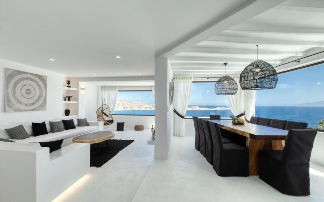 Luxury Key Mykonos 5 Bed Villa Black Royal Psarou