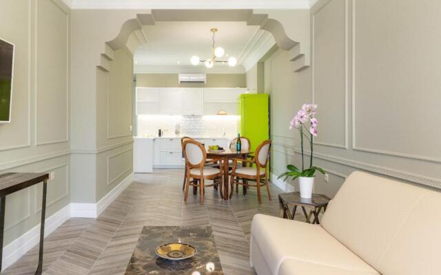 Ormos Luxury Suites Elia