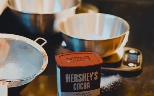 Shi'er Yiqiantong Courtyard