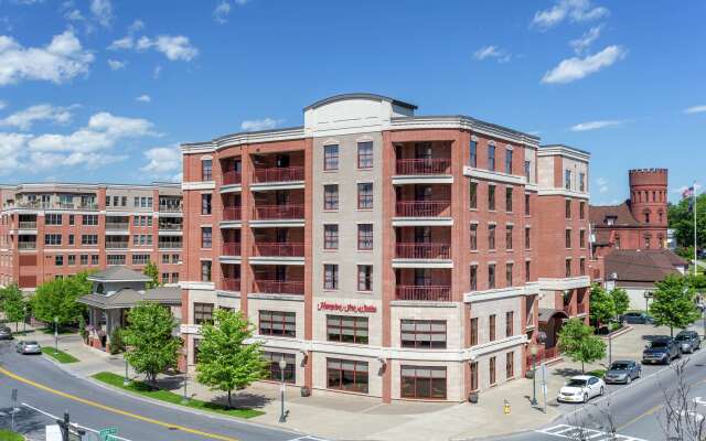 Hampton Inn & Suites Saratoga Springs Downtown