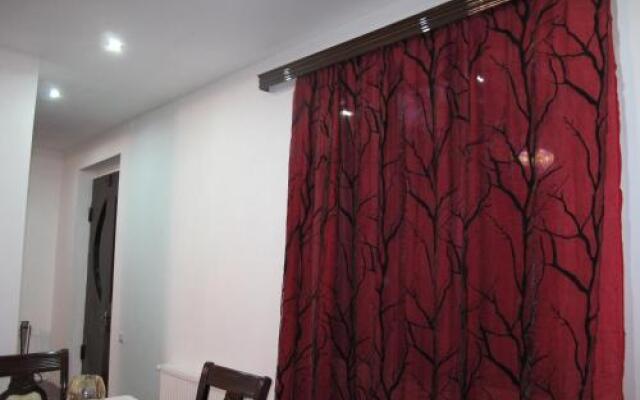 Elma Hostel