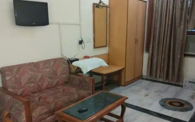 Hotel Mohan Raj Vilas
