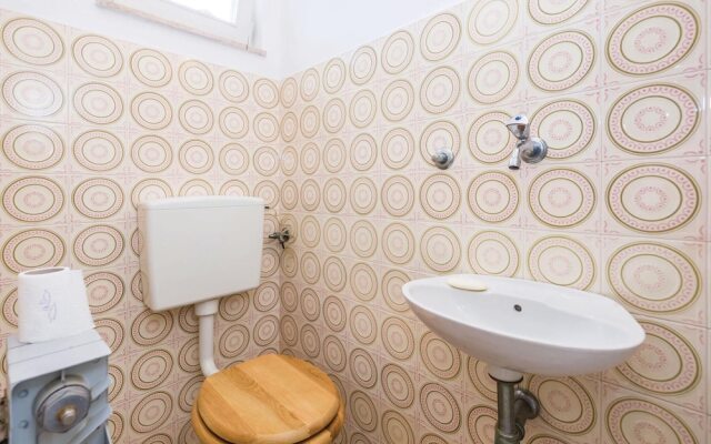 Amazing Home in Lovran With Wifi and 3 Bedrooms