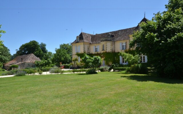 Château le Tour - Chambres dhôtes