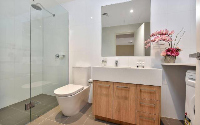Vision On Morphett Adelaide Central