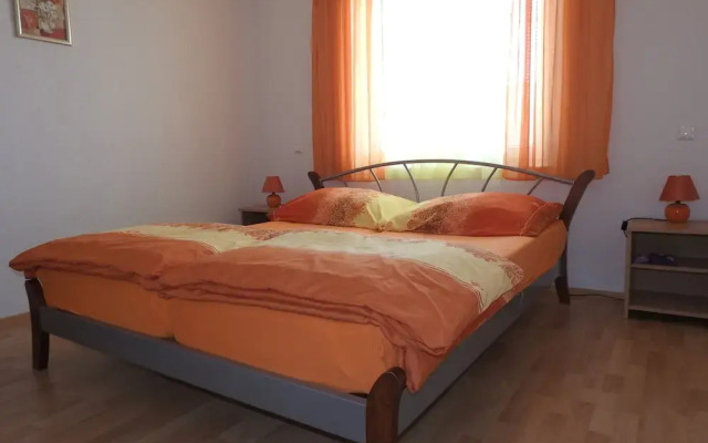 Maretsol Vacation House