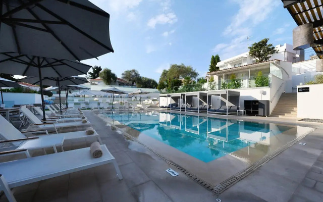 Ray Hotel Corfu