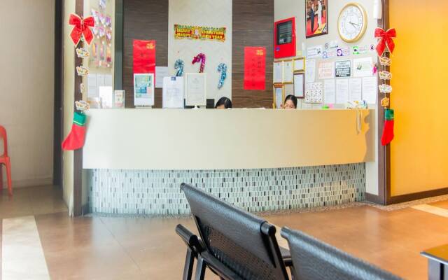 Royal Hotel by OYO Rooms