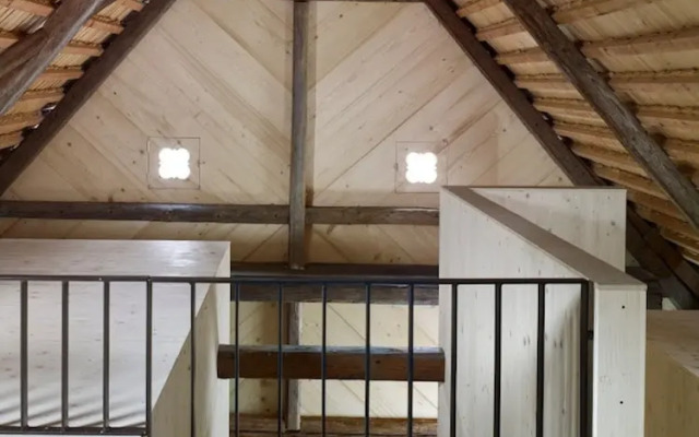 Villa in Javorek Near Zlamanec Park