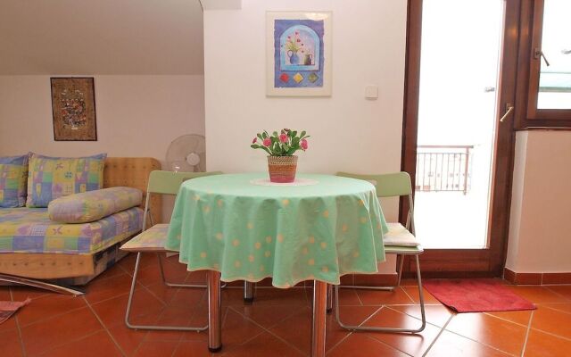 Apartment 297