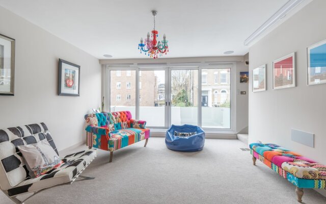 Bright Family Home in Primrose Hill