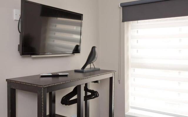Blackbird Luxury 2 Bed Accomodation Room 8