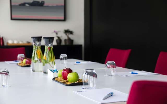 Park Inn by Radisson Dubai Motor City