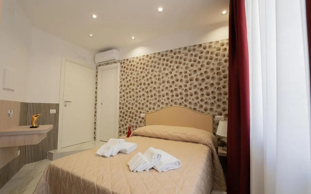 P.C. BOUTIQUE H. LIFESTYLE NAPOLI CENTRO by ClaPa Group Dislocated Hospitality