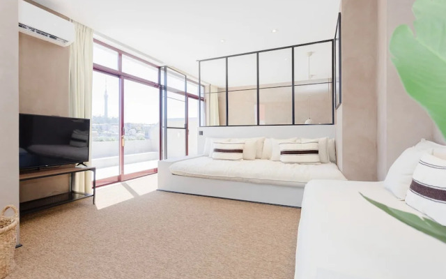 Liiiving in Gaia - Panoramic Terrace Penthouse